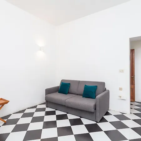 Palazzo Sant'elena Lägenhet