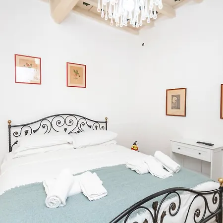 公寓 Palazzo Sant'elena